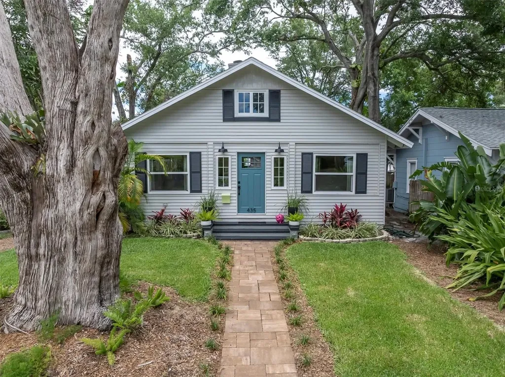 435 11th Avenue N St Petersburg FL 33701