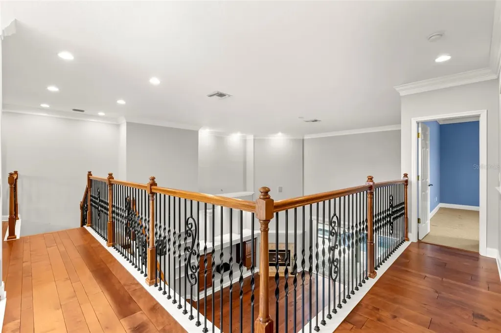 1171 Red Maple Circle NE St Petersburg FL 33703