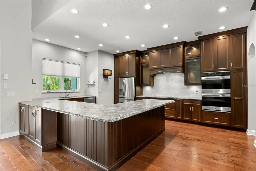 1171 Red Maple Circle NE St Petersburg FL 33703