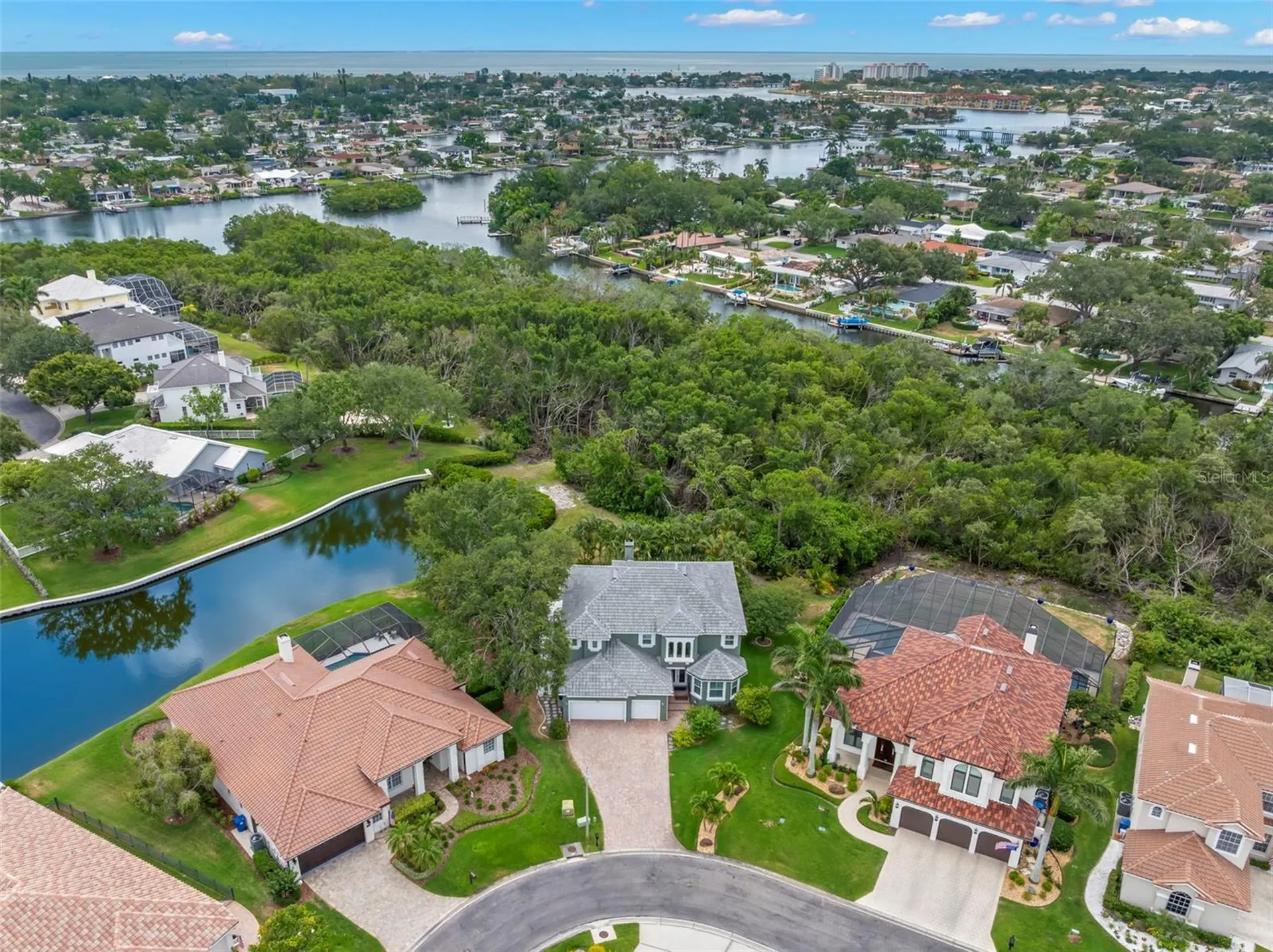 1171 Red Maple Circle NE St Petersburg FL 33703
