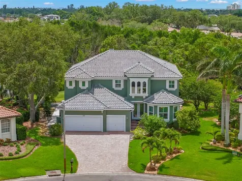 1171 Red Maple Circle NE St Petersburg FL 33703