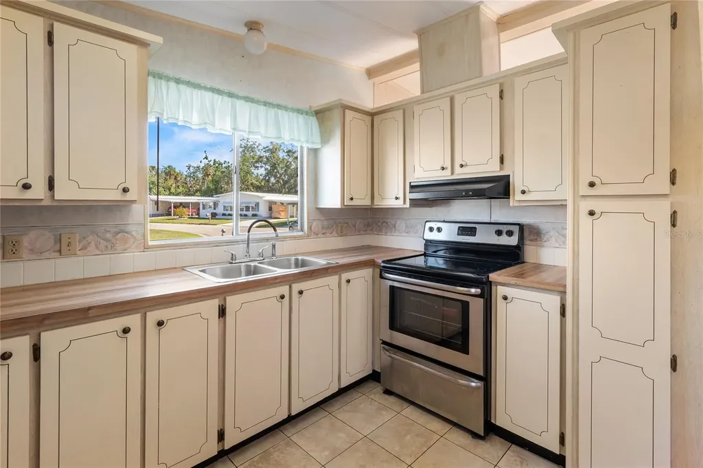 4609 10th Street Court E Ellenton FL 34222