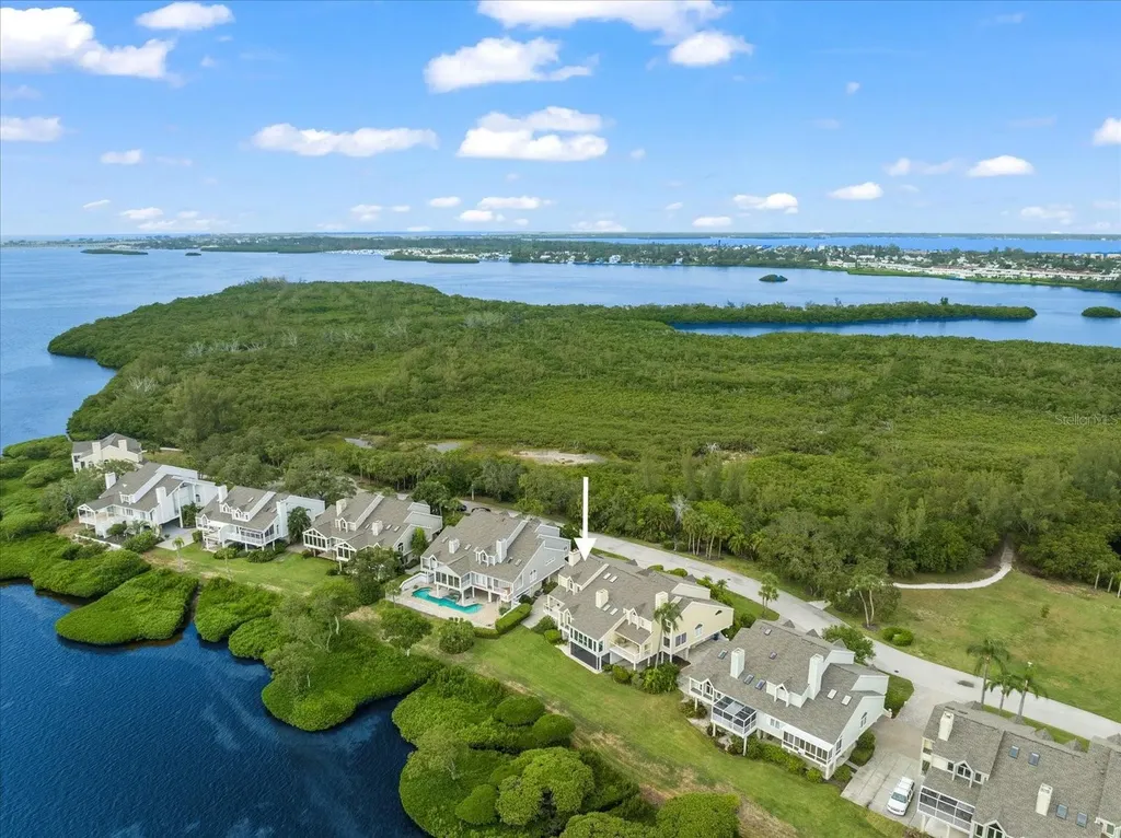 76 Tidy Island Boulevard Bradenton FL 34210