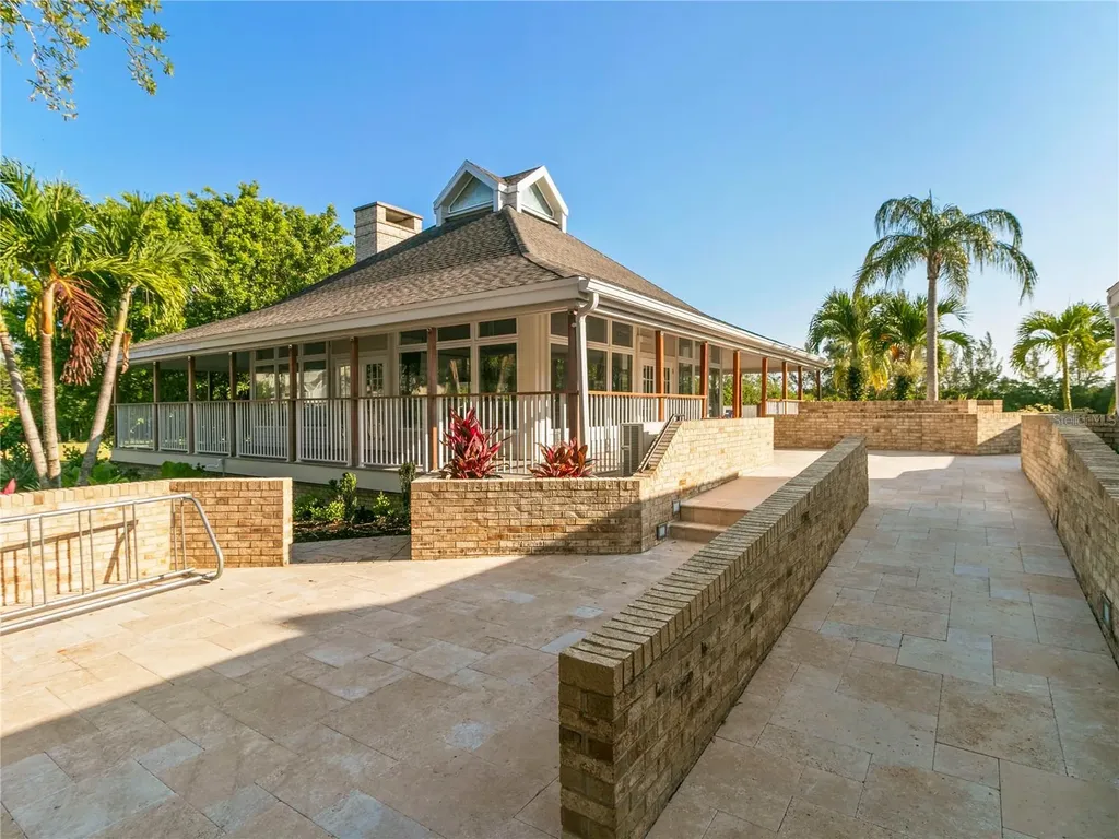76 Tidy Island Boulevard Bradenton FL 34210