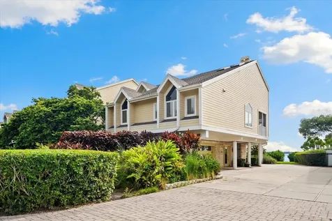 76 Tidy Island Boulevard Bradenton FL 34210