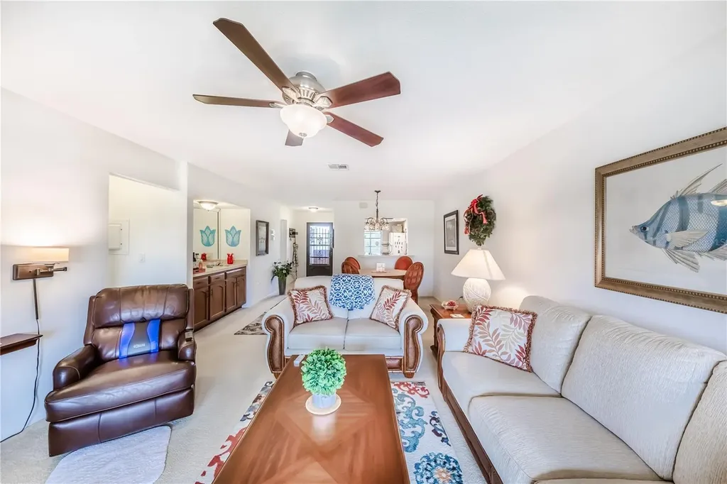 410 Mission Trail E Venice FL 34285