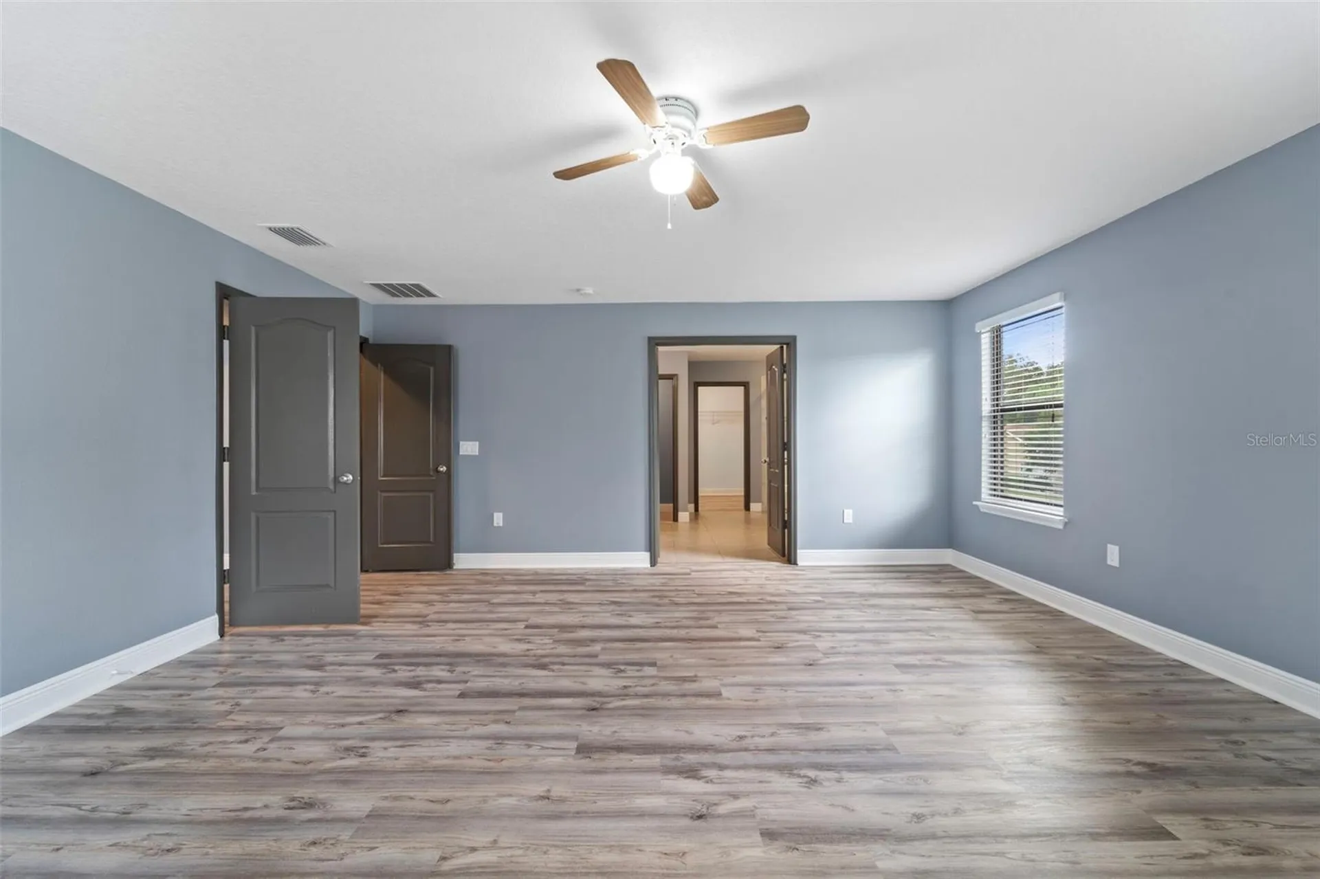 11006 Tahiti Isle Lane Tampa FL 33647