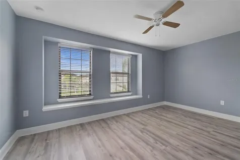 11006 Tahiti Isle Lane Tampa FL 33647
