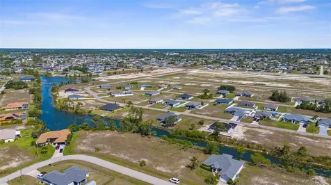 1016 NE 44th Lane Cape Coral FL 33909