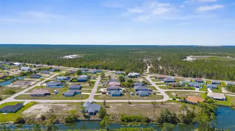 1016 NE 44th Lane Cape Coral FL 33909