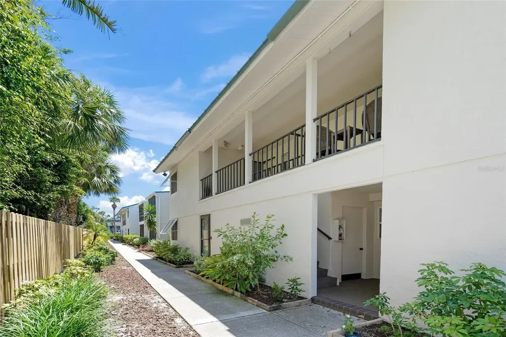 5681 Midnight Pass Road Sarasota FL 34242