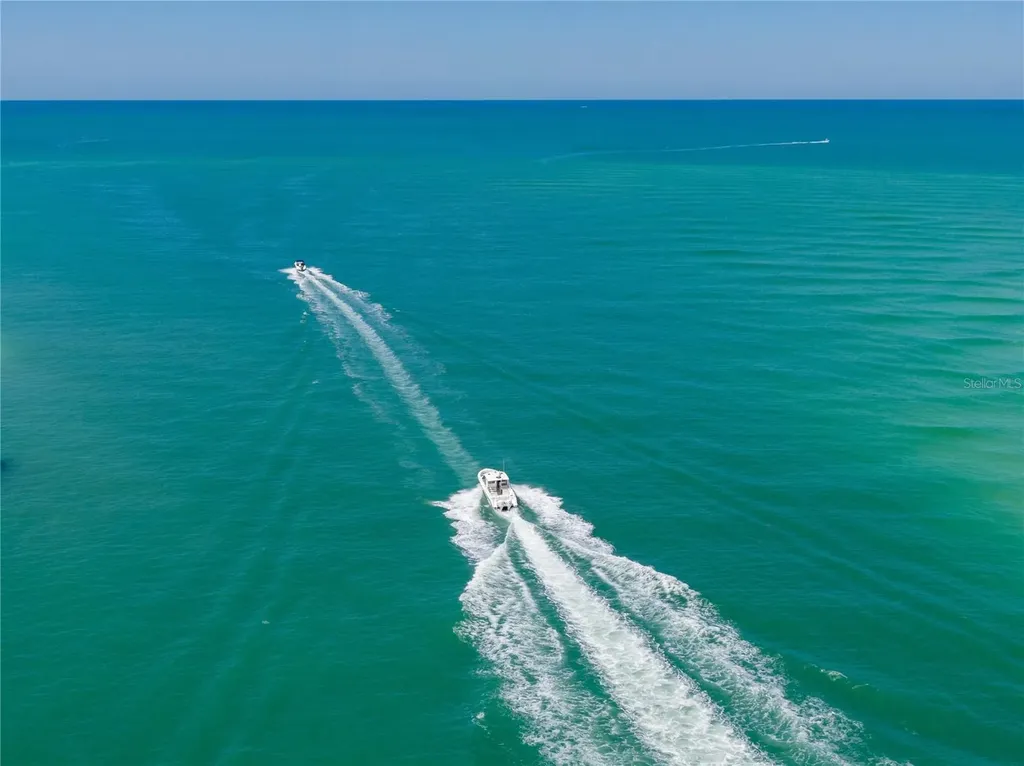 5681 Midnight Pass Road Sarasota FL 34242