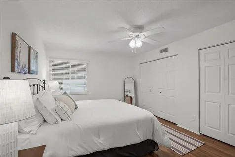 5681 Midnight Pass Road Sarasota FL 34242