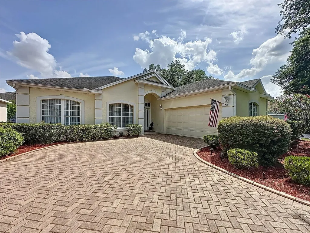 2415 Twickingham Court Clermont FL 34711