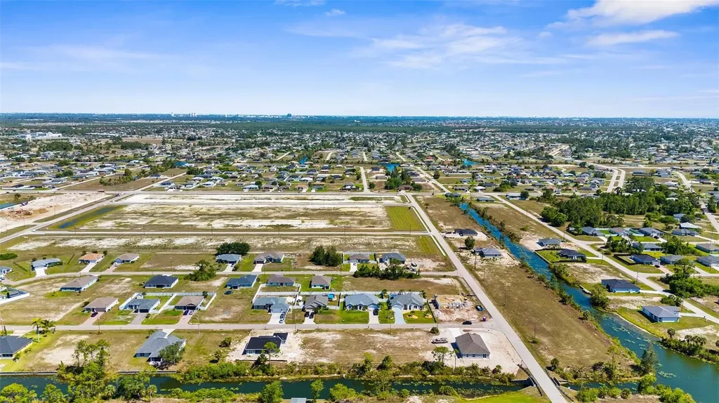 1013 NE 44th Street Cape Coral FL 33909