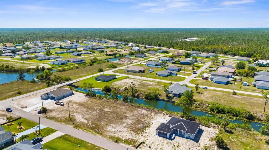 1013 NE 44th Street Cape Coral FL 33909