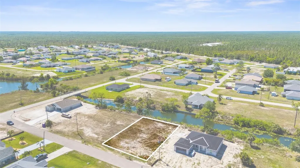 1013 NE 44th Street Cape Coral FL 33909