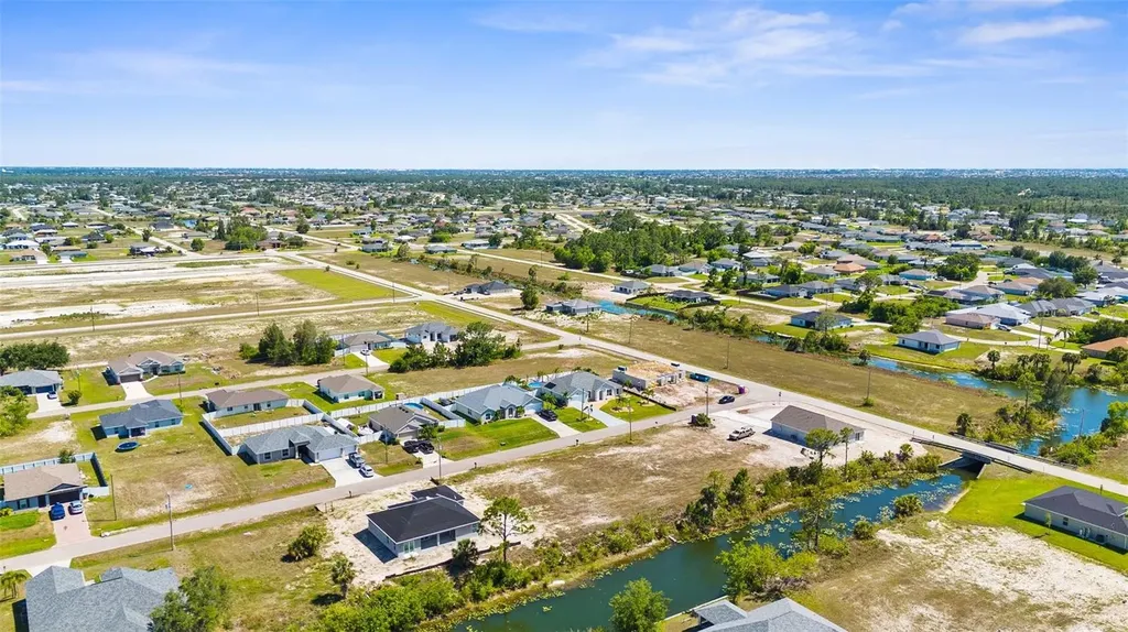 1013 NE 44th Street Cape Coral FL 33909