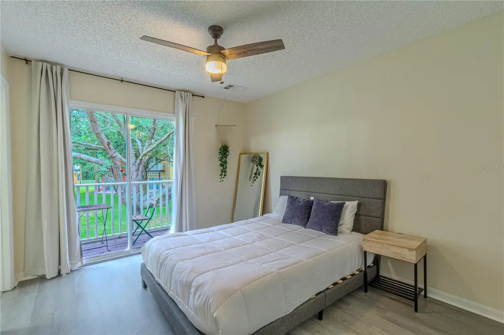 8502 Crystal Cove Loop Kissimmee FL 34747