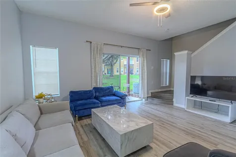8502 Crystal Cove Loop Kissimmee FL 34747