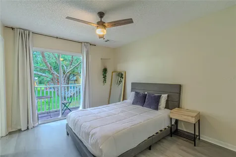 8502 Crystal Cove Loop Kissimmee FL 34747