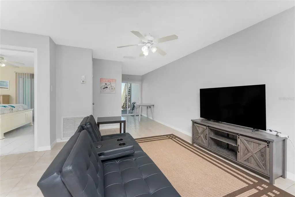 5041 N Beach Road Englewood FL 34223
