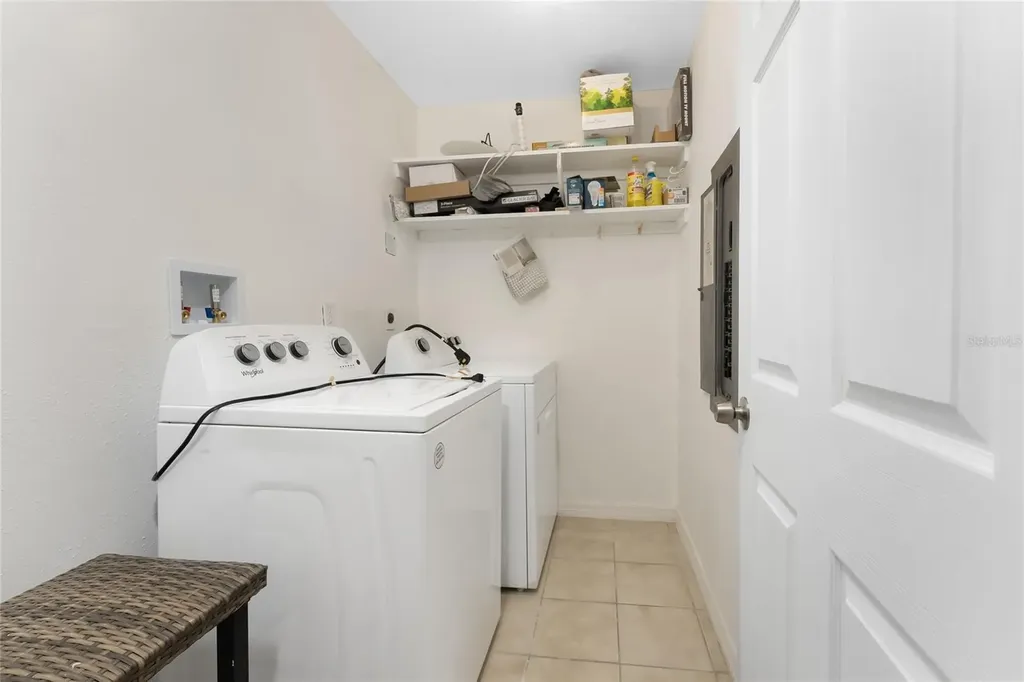 5041 N Beach Road Englewood FL 34223