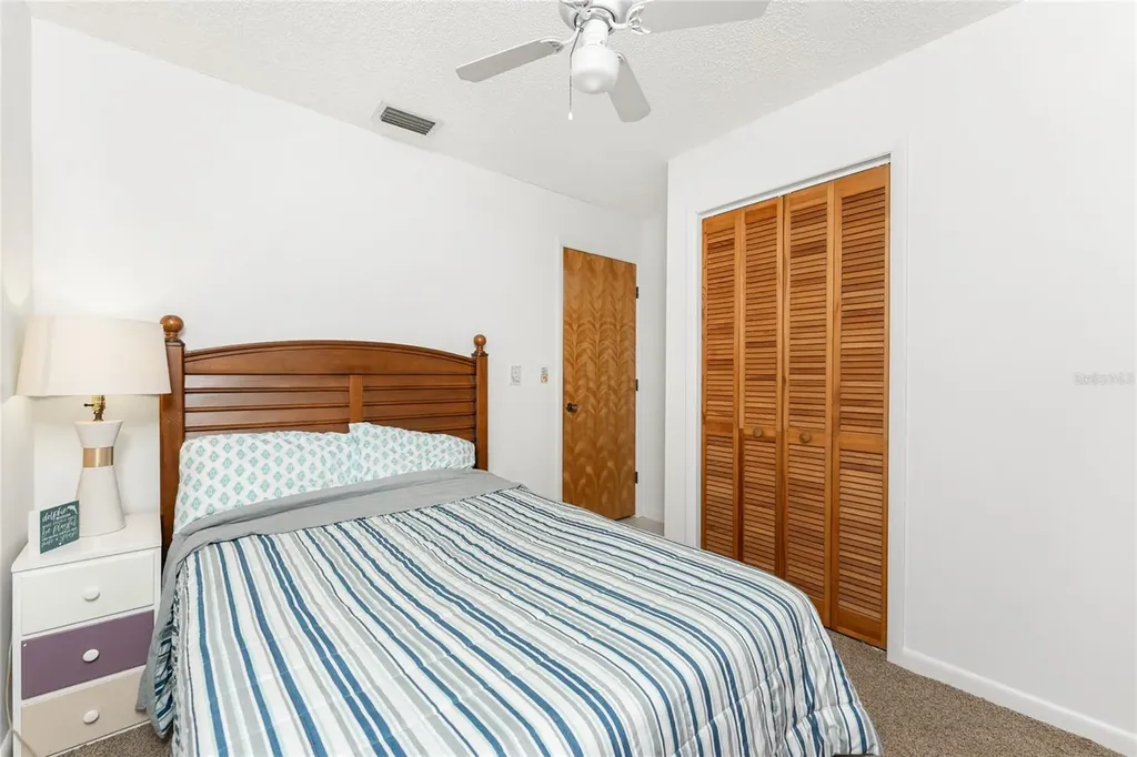 5041 N Beach Road Englewood FL 34223