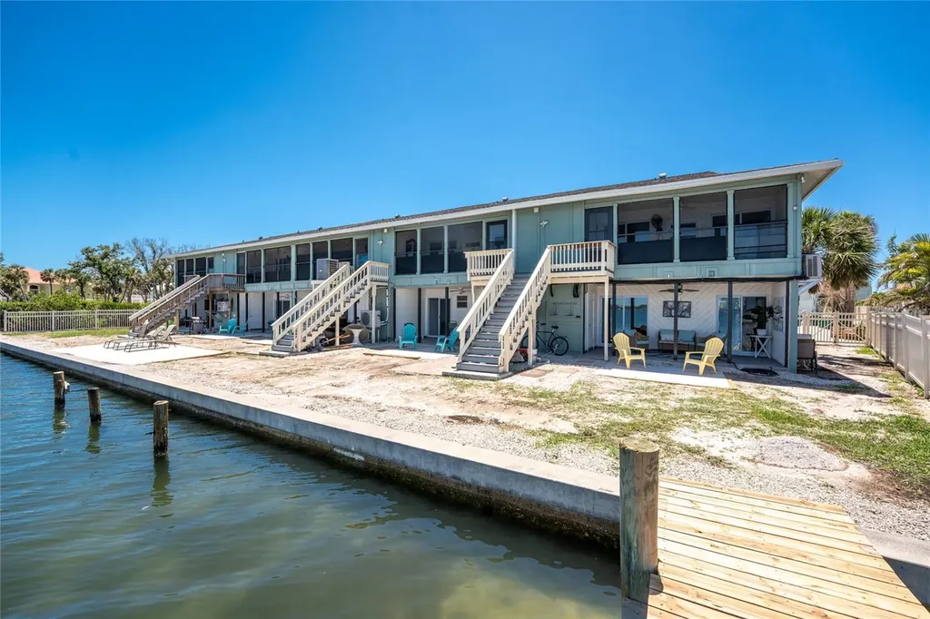 5041 N Beach Road Englewood FL 34223