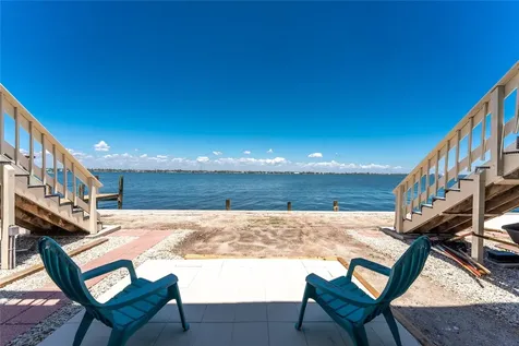 5041 N Beach Road Englewood FL 34223