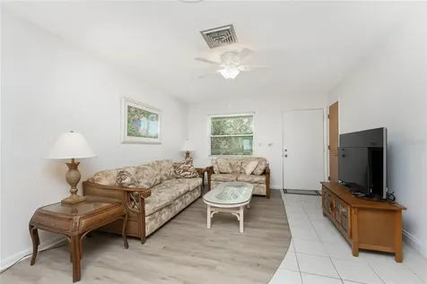 5041 N Beach Road Englewood FL 34223
