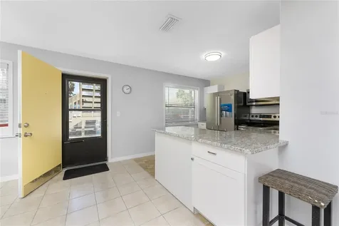 5041 N Beach Road Englewood FL 34223