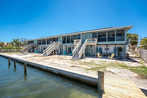 5041 N Beach Road Englewood FL 34223