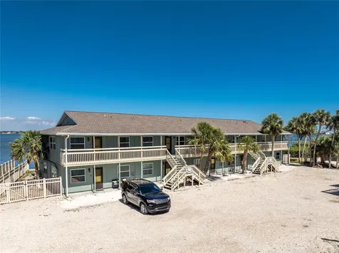 5041 N Beach Road Englewood FL 34223