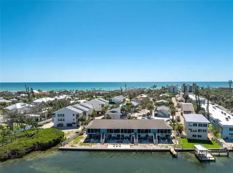 5041 N Beach Road Englewood FL 34223