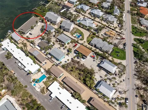 5041 N Beach Road Englewood FL 34223