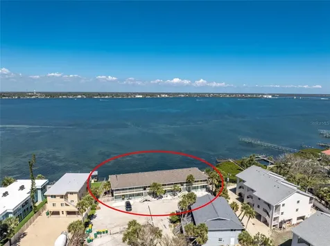 5041 N Beach Road Englewood FL 34223