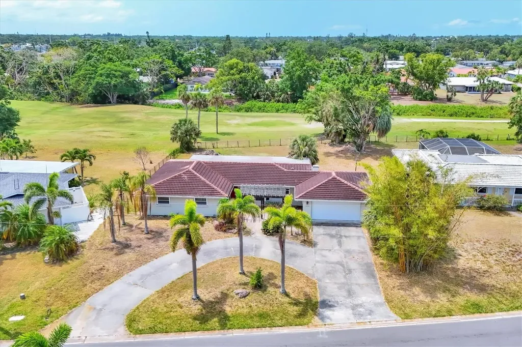 3432 Pine Valley Drive Sarasota FL 34239