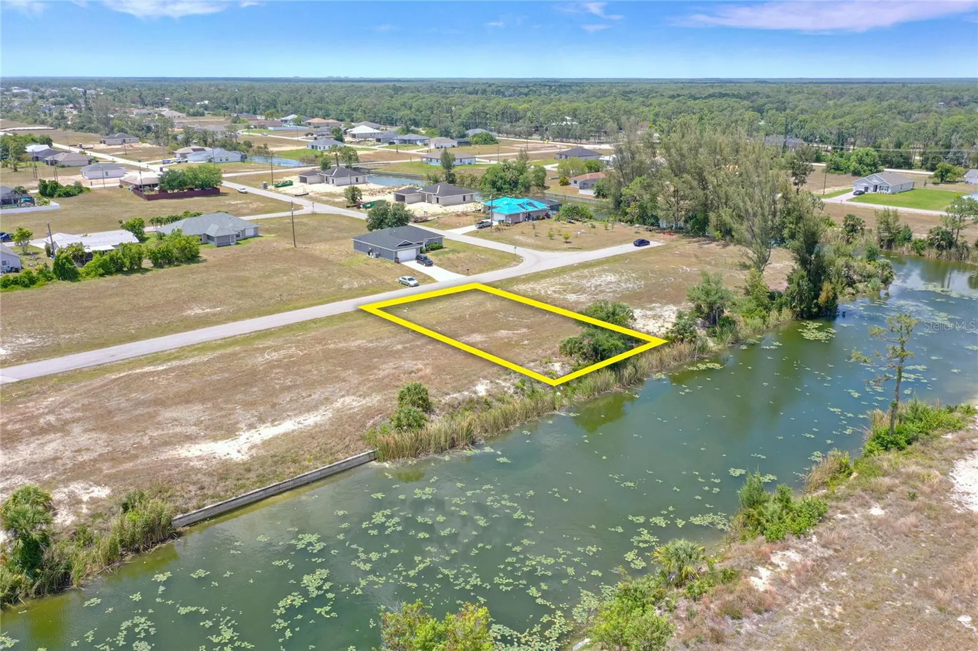 3023 NE 5th Place Cape Coral FL 33909