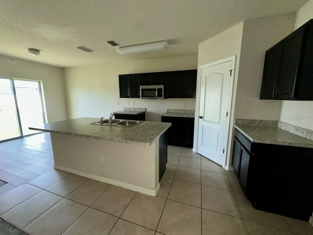 235 Hibiscus Street Winter Haven FL 33881