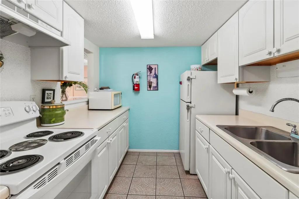 4189 Heron Way Bradenton FL 34205