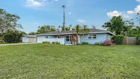 2825 Pinecrest Street Sarasota FL 34239