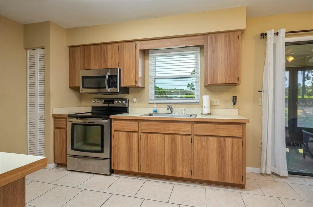 3245 Prairie Dunes Circle E Lakeland FL 33810