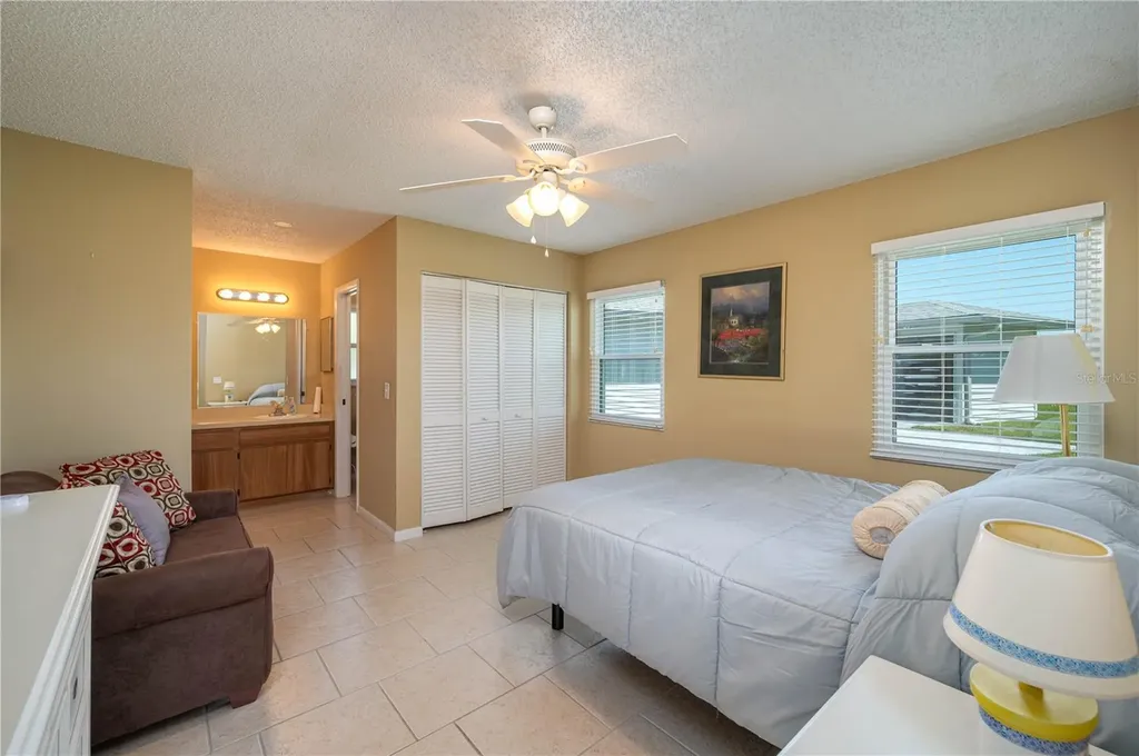 3245 Prairie Dunes Circle E Lakeland FL 33810