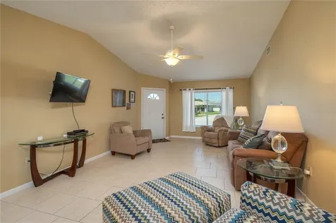 3245 Prairie Dunes Circle E Lakeland FL 33810