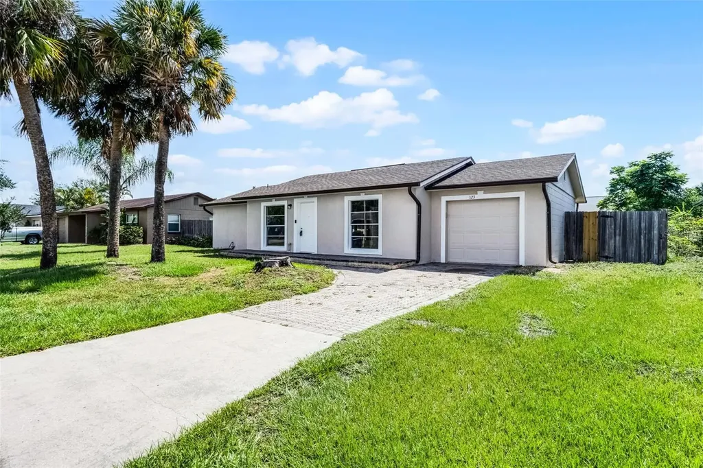 123 Tuxpan Lane Kissimmee FL 34743