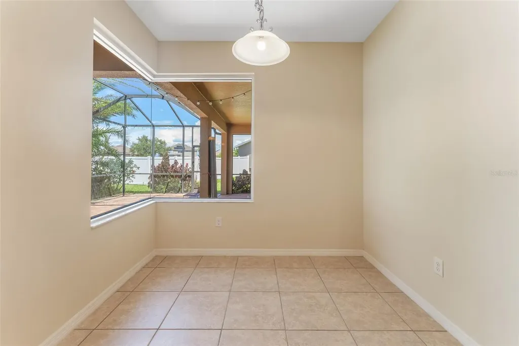 2637 Yukon Cliff Drive Ruskin FL 33570