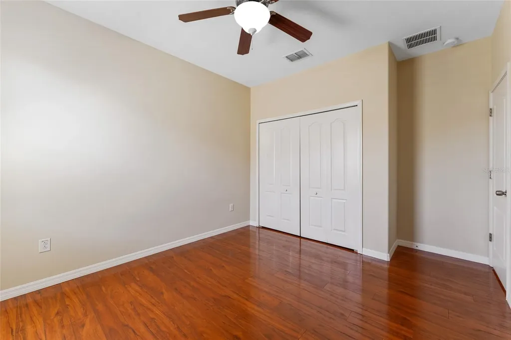 2637 Yukon Cliff Drive Ruskin FL 33570