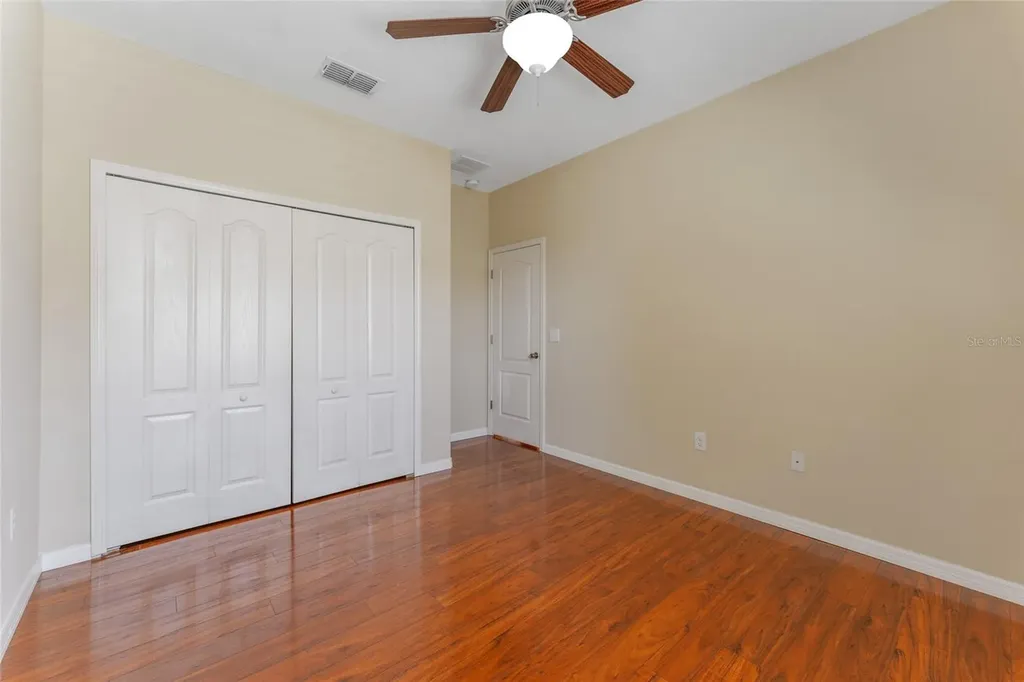 2637 Yukon Cliff Drive Ruskin FL 33570