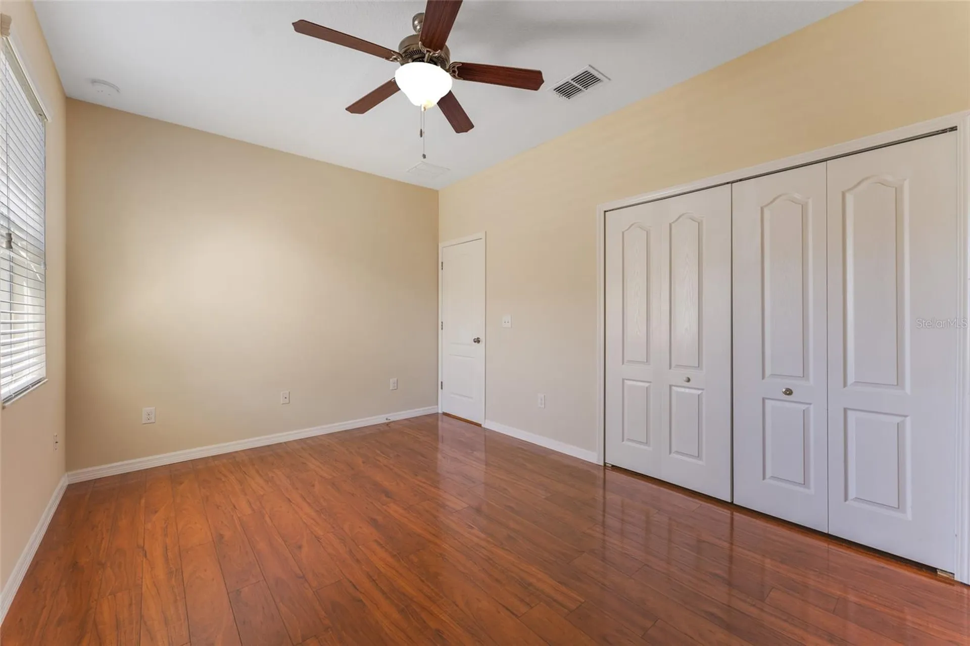 2637 Yukon Cliff Drive Ruskin FL 33570
